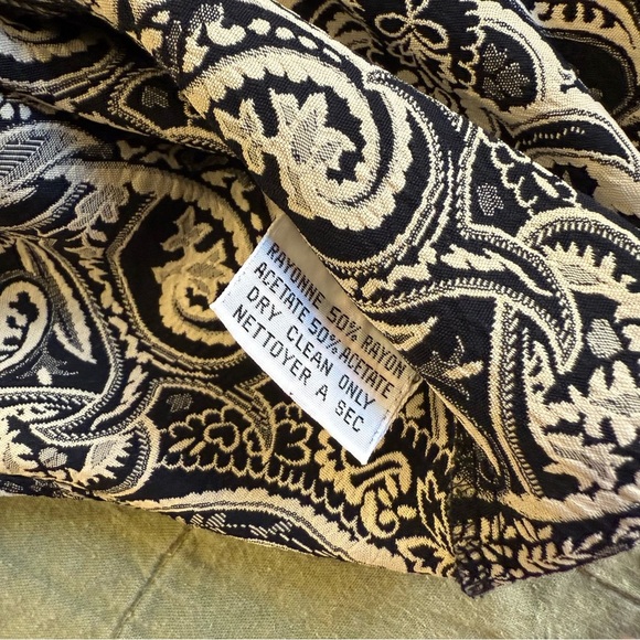 Jac dale | vintage women's xsmall-small cream Paisley Print Blouse with collar - Picture 5 of 5